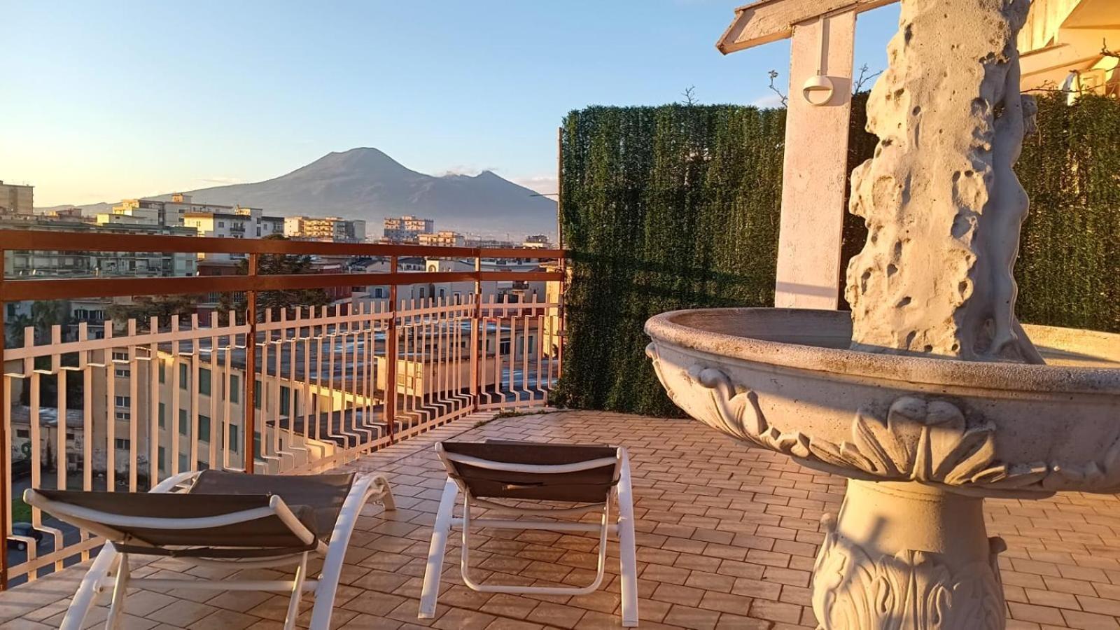 Renovated Loft With Vesuvio View Terrace Apartamento Scafati Exterior foto
